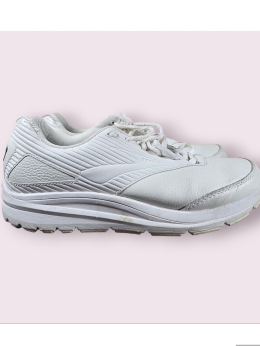 Brooks Addiction Walker Slip Resistant White Leather Heavy Duty Sneakers Sz 11D